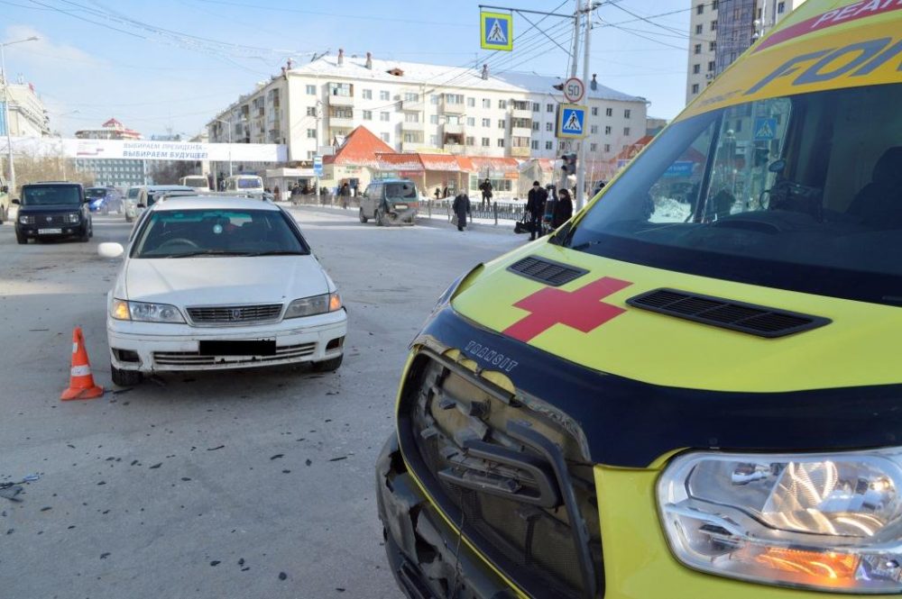 Два ДТП с участием скорой помощи произошли в Якутске
