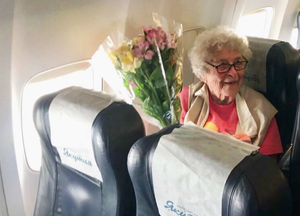 90-летний юбилей на борту самолета авиакомпании «Якутия» 