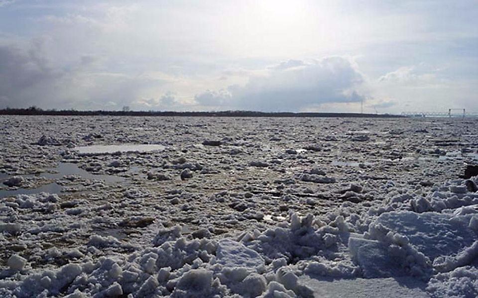 На реках Якутии начались подвижки льда