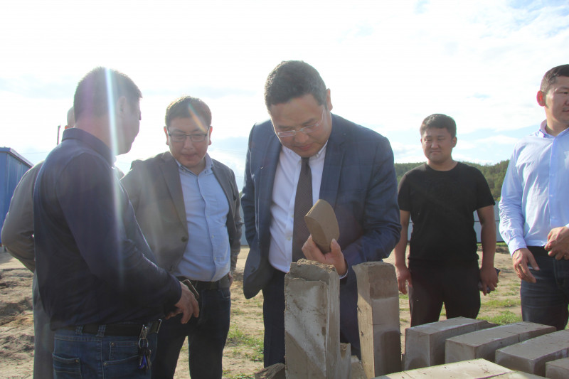 Китайский инвестор снабдит якутский строительный рынок кирпичами из местного сырья
