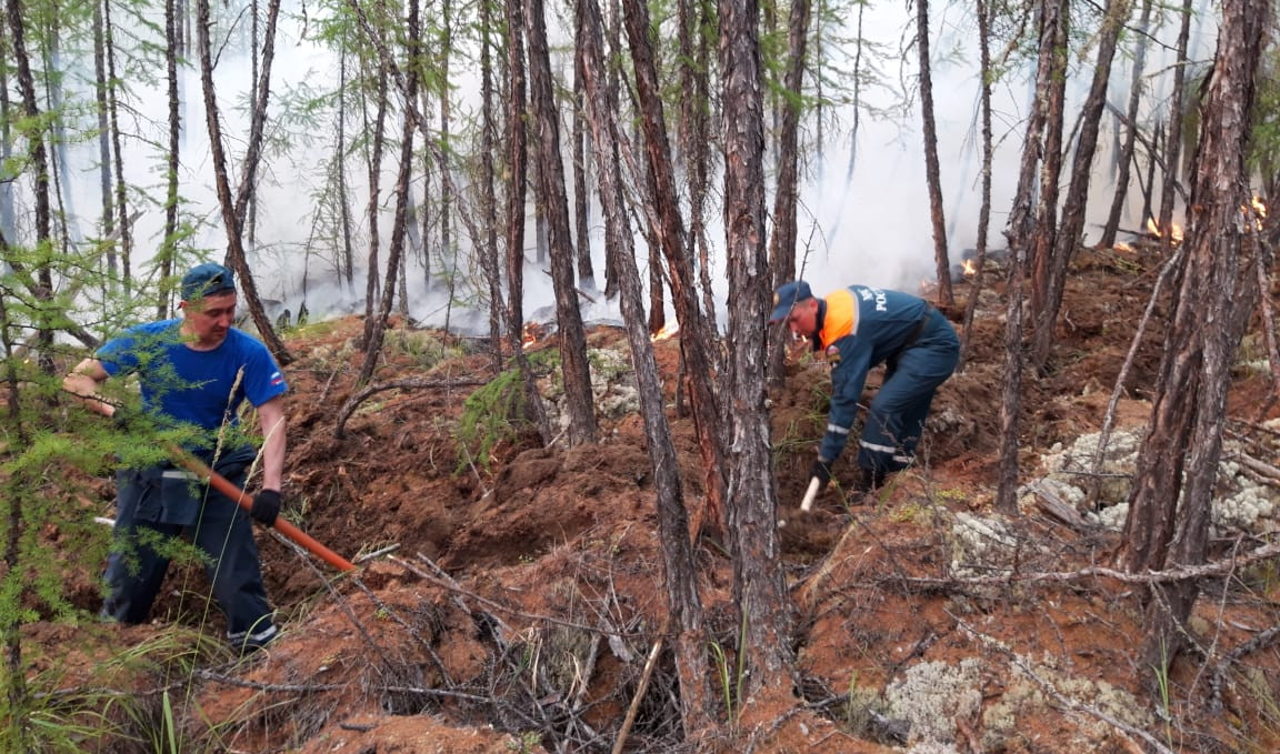 За выходные в Якутии ликвидировали 42 природных пожара