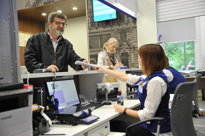 Почта России на Дальнем Востоке развивает сервис по приему платежей на дому