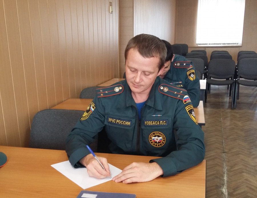 Второй раз лучшим в Якутии начальником караула противопожарной службы признан Павел Ковбаса