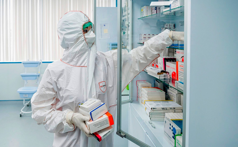 В Якутии работает шесть лабораторий, выявляющих COVID-19. Седьмую откроют в Алдане