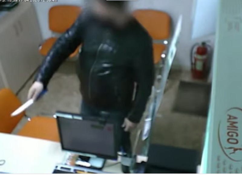 В Якутске задержали подозреваемого в разбойном нападении на микрофинансовую организацию