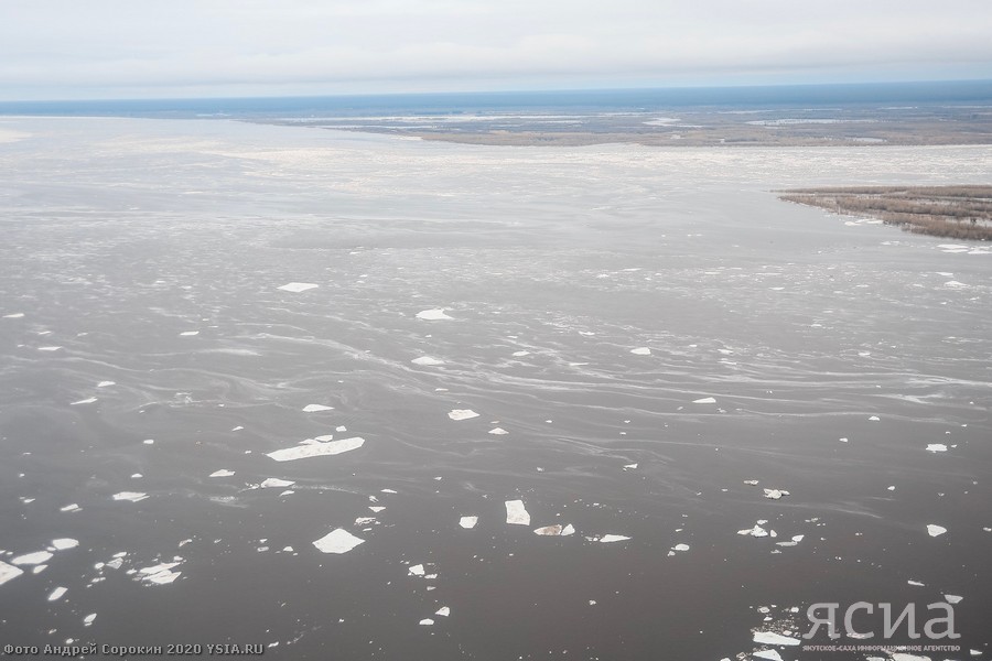На реке Лене у Якутска лед стоит, у Табаги — редкий ледоход