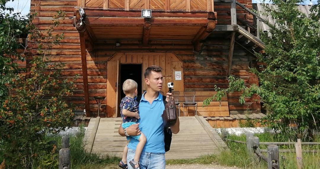 Видео: Семья блогеров из Краснодарского края гостит в Якутске по пути на Камчатку