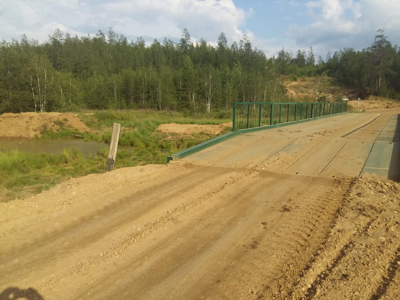 В Якутии дорожное предприятие незаконно разработало три карьера