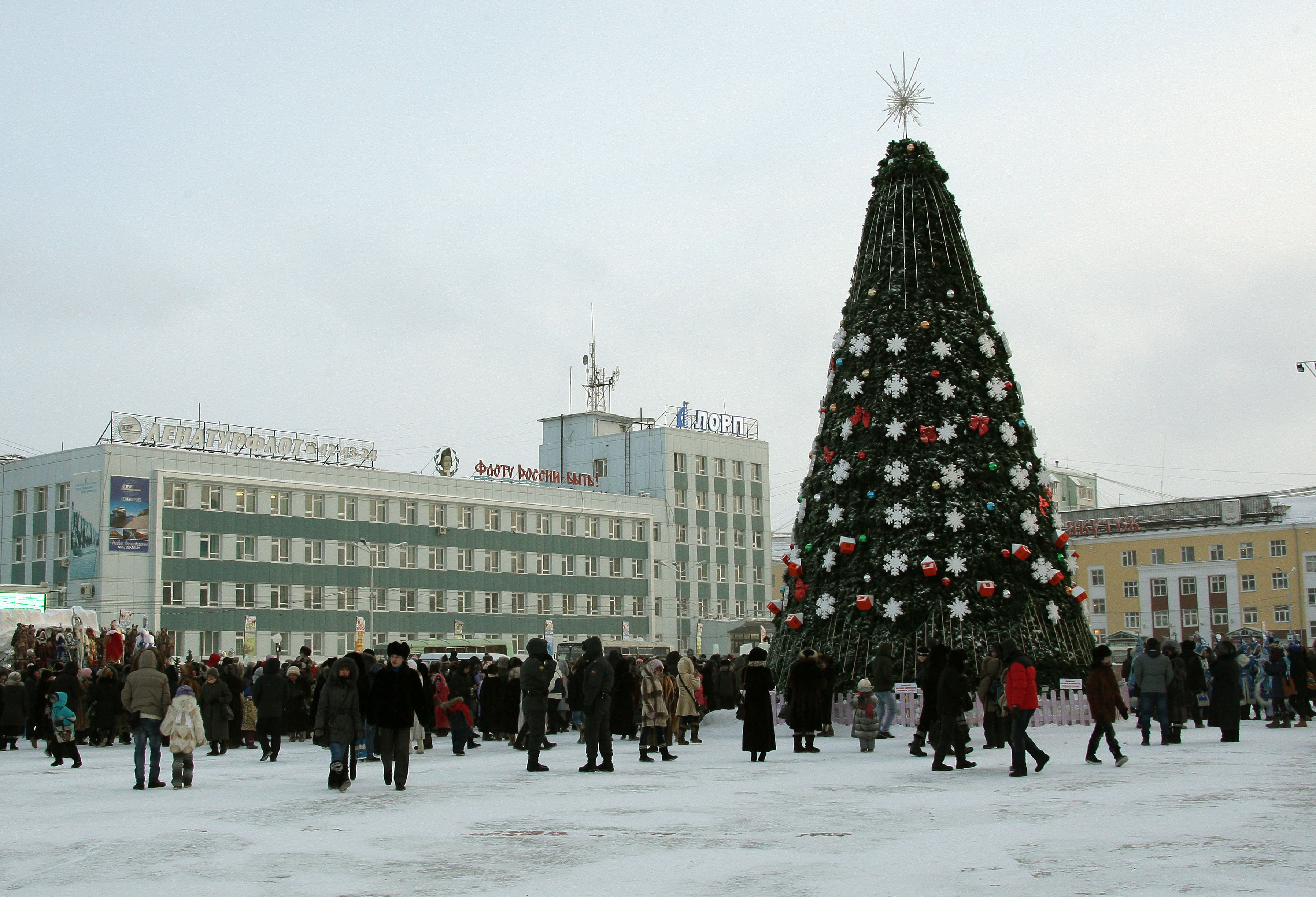 Площадь Орджоникидзе, 2011. Фото М. Васильева.