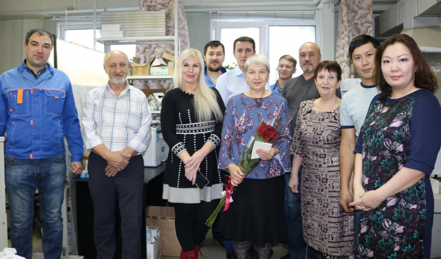 Энергосбыт якутск. Кукушкина Светлана Станиславовна. Энергосбыт Якутскэнерго Мирный. Коллектив Орского энергосбыта.