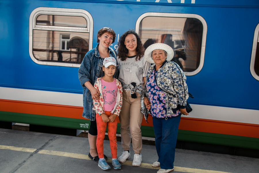 Айсен Николаев: Очень скоро поездки по железной дороге станут для якутян обыденностью