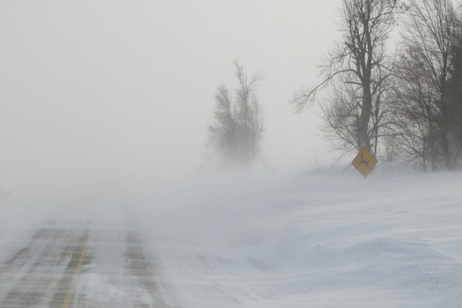 Якутское УГМС предупреждает о сильных порывах ветра в районах Якутии