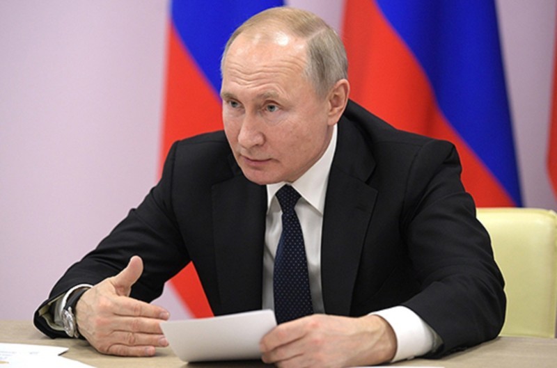 Путин согласился прописать в Конституции индексацию зарплат и пенсий