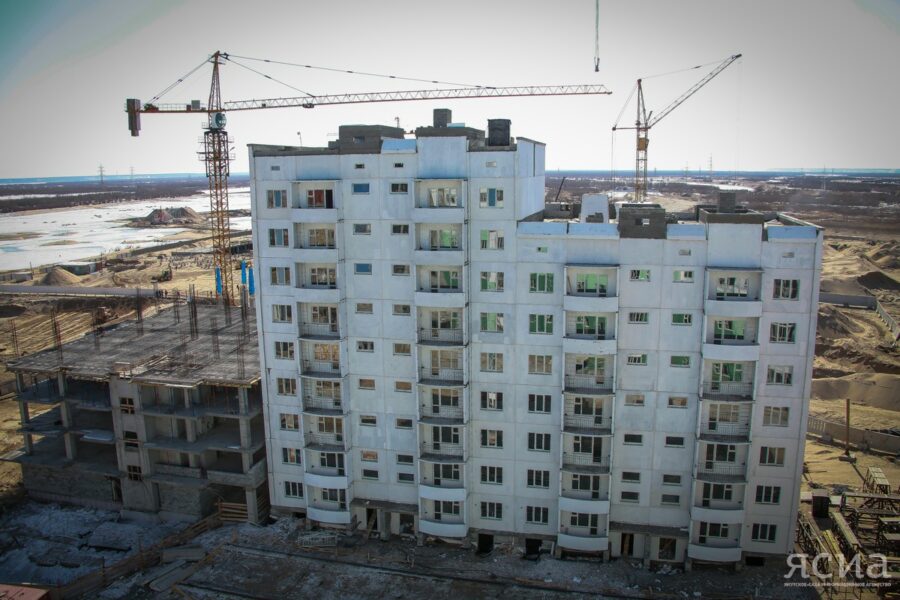Глава Якутии: Увеличение объемов строительства может затормозить рост цен на жилье