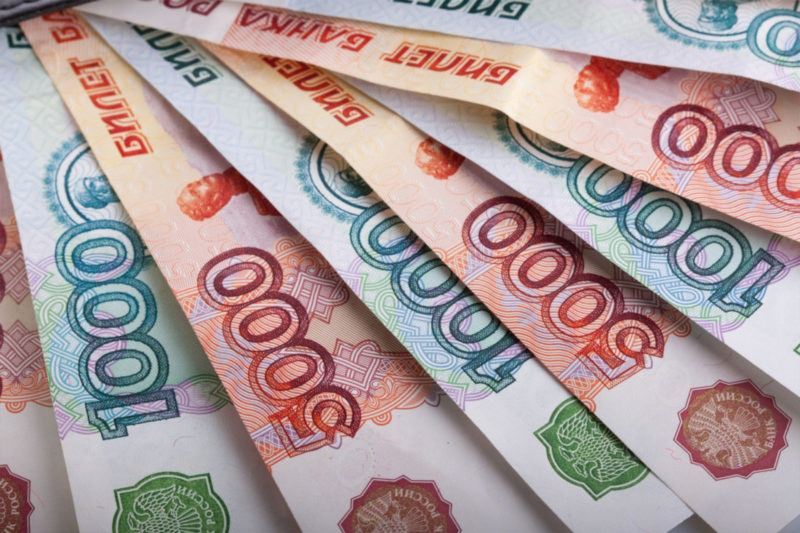 Жена экс-заммэра Якутска требовала деньги от конкурентов за свое неучастие в аукционе