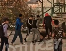 Подростки толпой напали на пожилого мужчину в Якутске