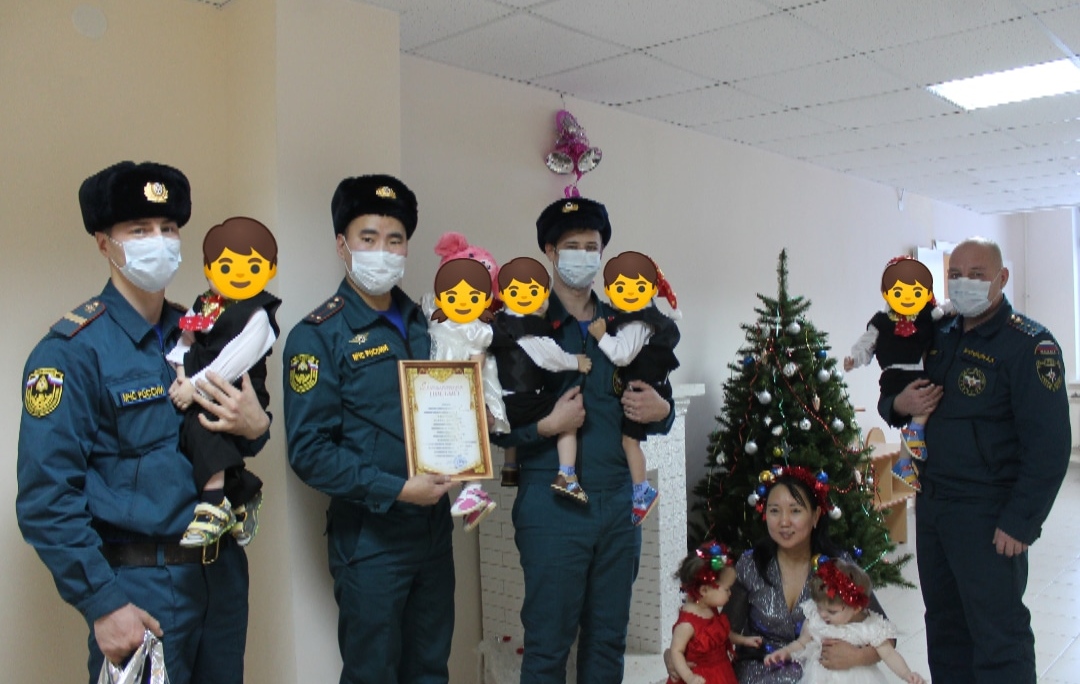 Поздравление детей на новый год