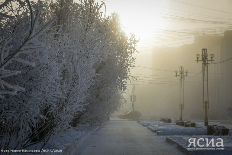 Погода на неделю в Якутске: Снег и тепло