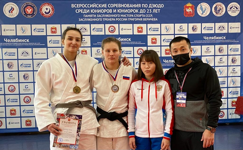 Дзюдоистки Якутии принесли еще две медали со всероссийского турнира в Челябинске