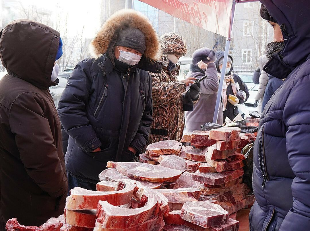 В Минсельхозе Якутии ответили на сообщения о завышенных ценах на Ярмарке выходного дня