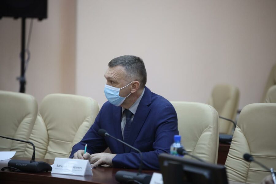 Айсен Николаев провёл заседание оперативного штаба в Нерюнгринского районе