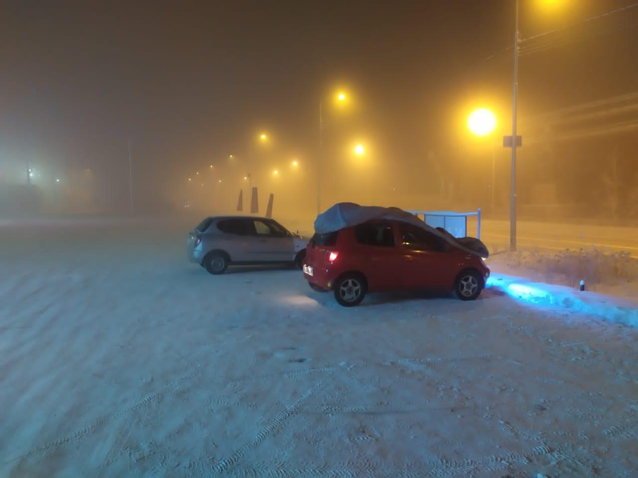 В Якутске мужчина без водительских прав перепутал переключение в коробке передач и сбил женщину