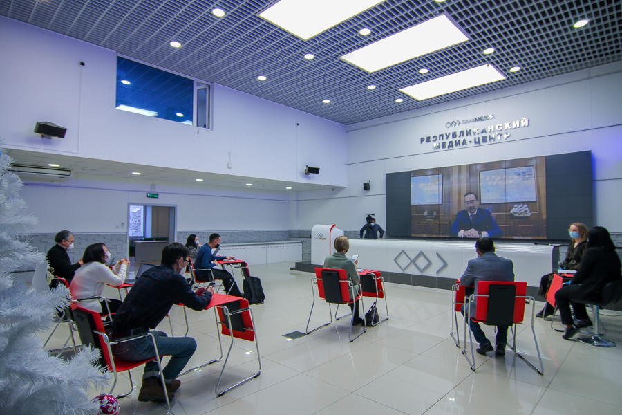 Айсен Николаев: Дистанционное образование в Якутии показало неоспоримые преимущества