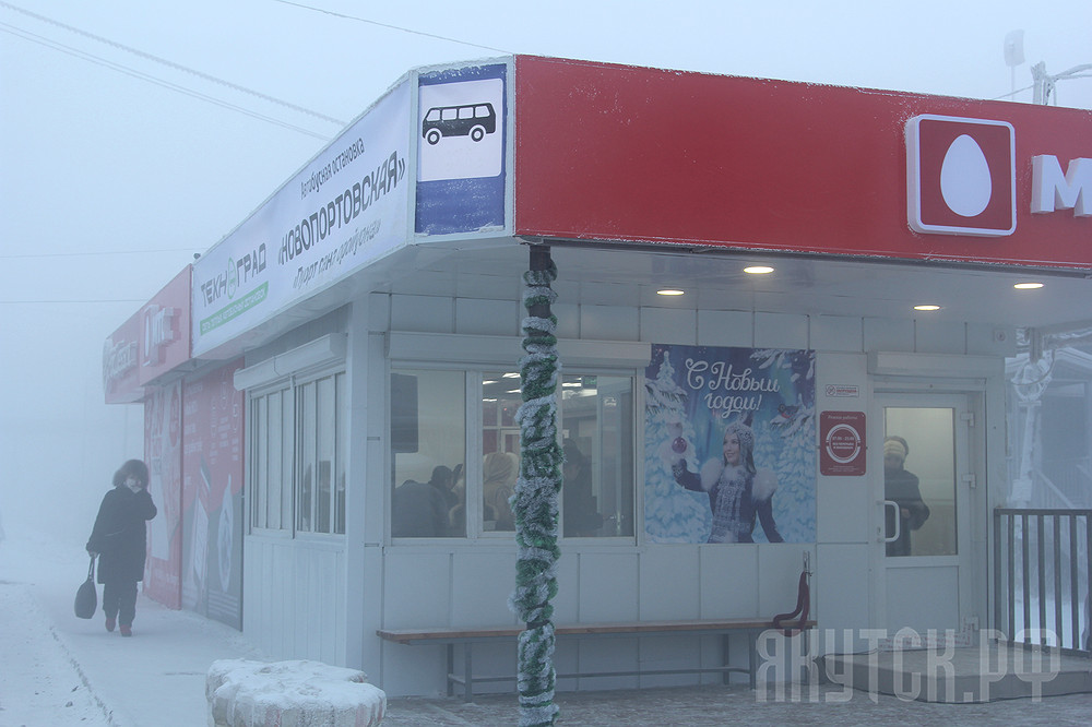 Теплые автобусные остановки в Гагаринском округе Якутска оборудуют автоматическими дверями