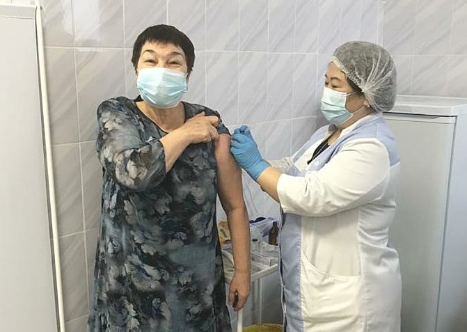 Почти 24 тысячи якутян получили вакцину от коронавируса