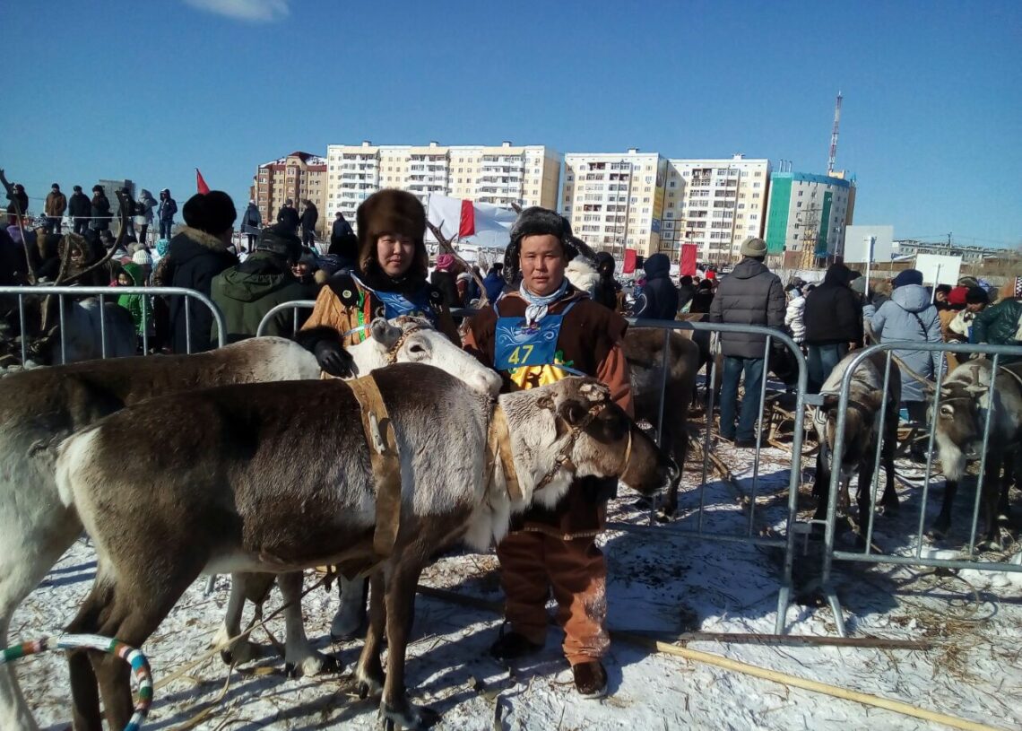 Молодые оленеводы в Якутии получили выплаты на жилье | 09.02.2021 | Якутск  - БезФормата