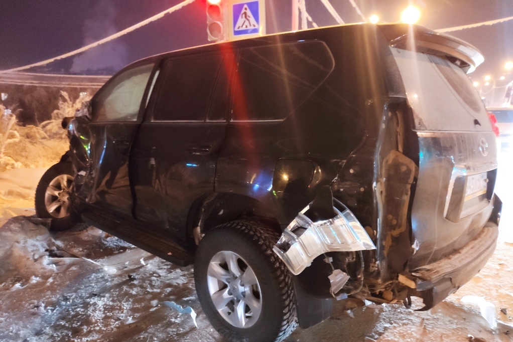 ДТП со скорой Якутск 09.02.21 Повреждения ТЛК 2