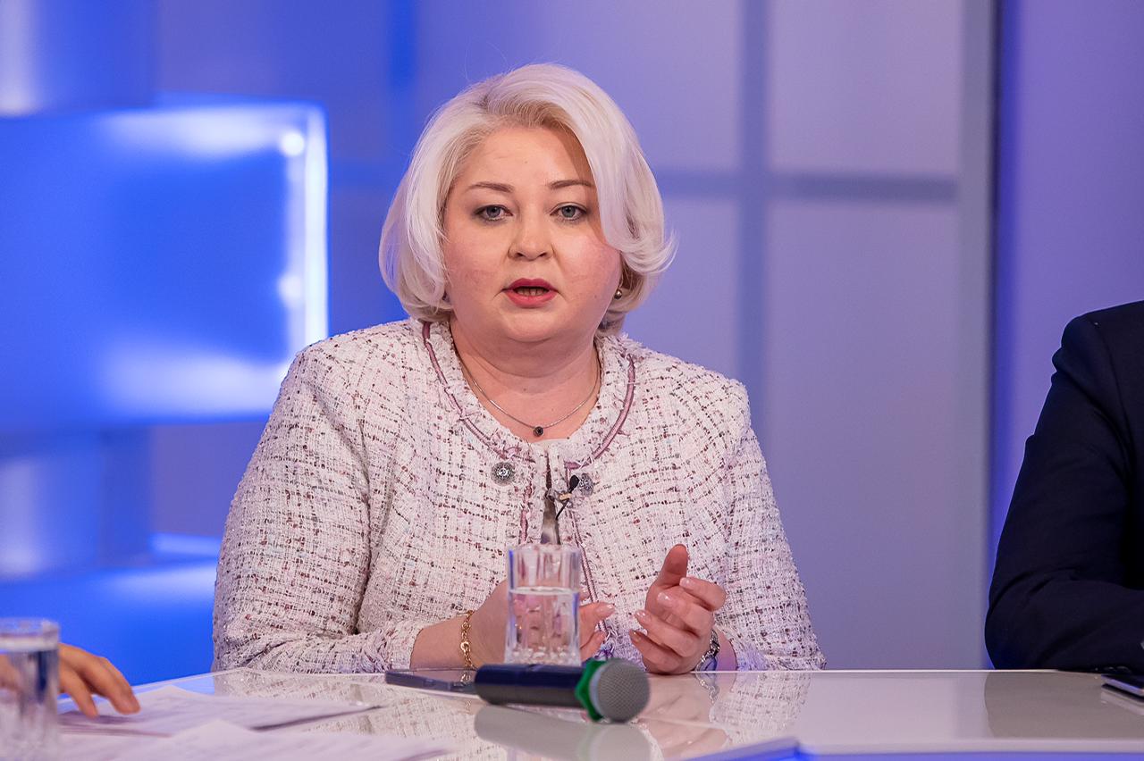 Елена Борисова: Поручения президента направлены на повышение доступности и качества медпомощи