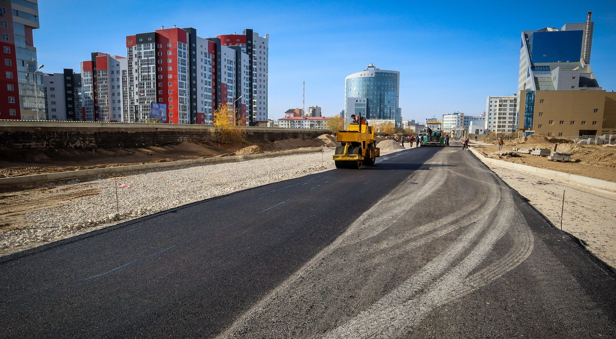 На дорожные работы в Якутске в 2021 году направят более 2 млрд руб