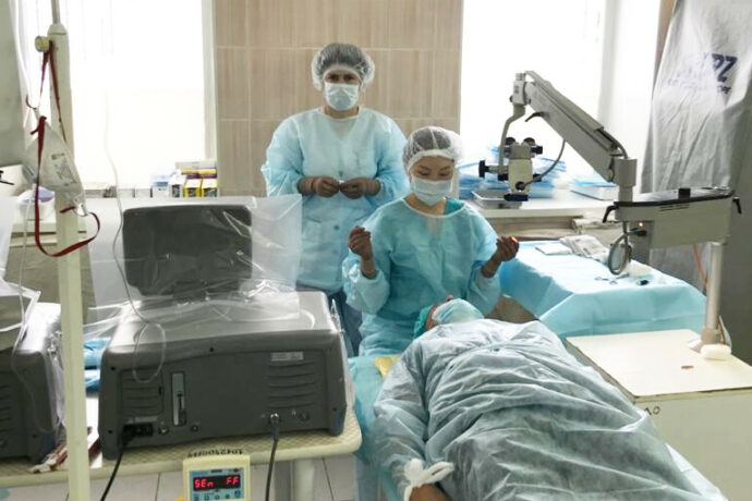 Счастье видеть. Офтальмохирурги вернули зрение 55 пациентам из четырех районов Якутии
