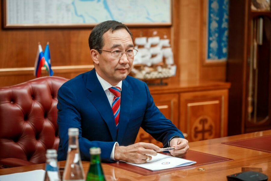 Айсен Николаев внес ряд предложений в области лесных отношений главе государства