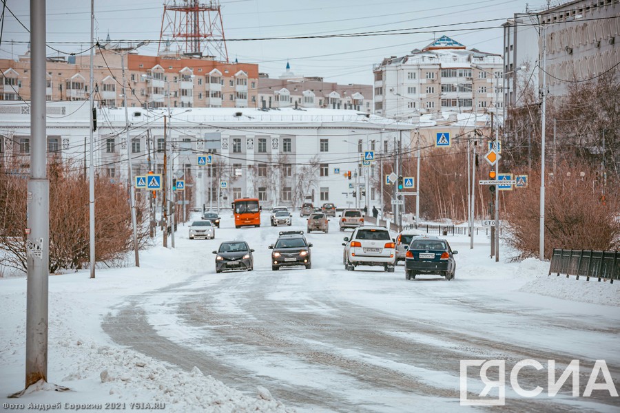 Облачно, дождь, снег и потепление. Погода на неделю в Якутске