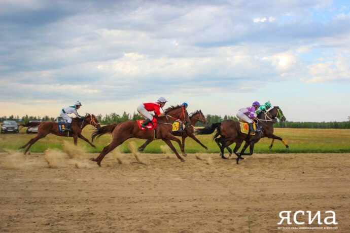 В субботу состоятся конные скачки на приз председателя правительства Якутии