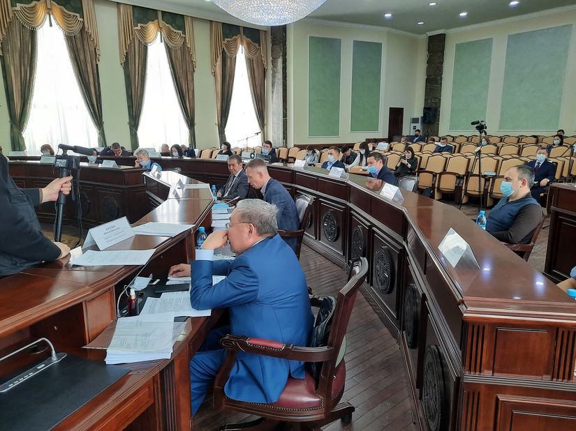 Депутаты городской Думы приняли поправки в бюджет Якутска