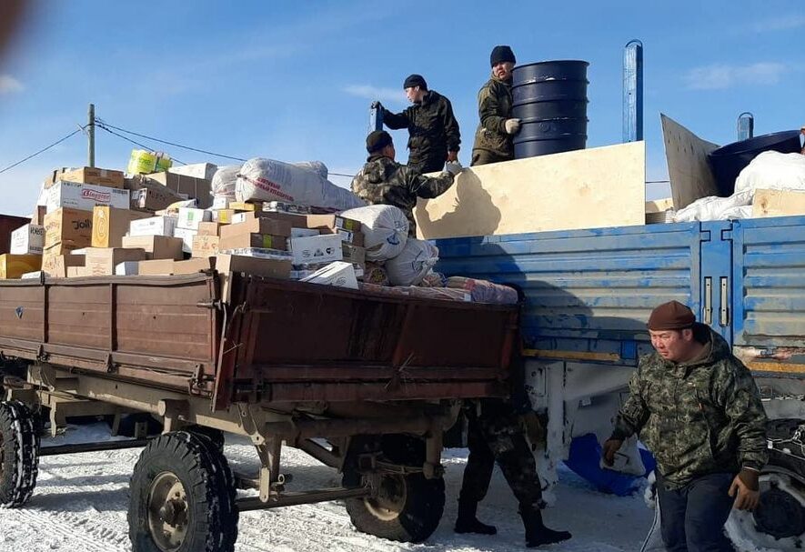В Тюляхский наслег Усть-Алданского района Якутии доставлено 30 тонн продовольствия 
