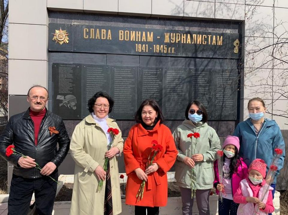 В Якутске почтили память воинов-журналистов