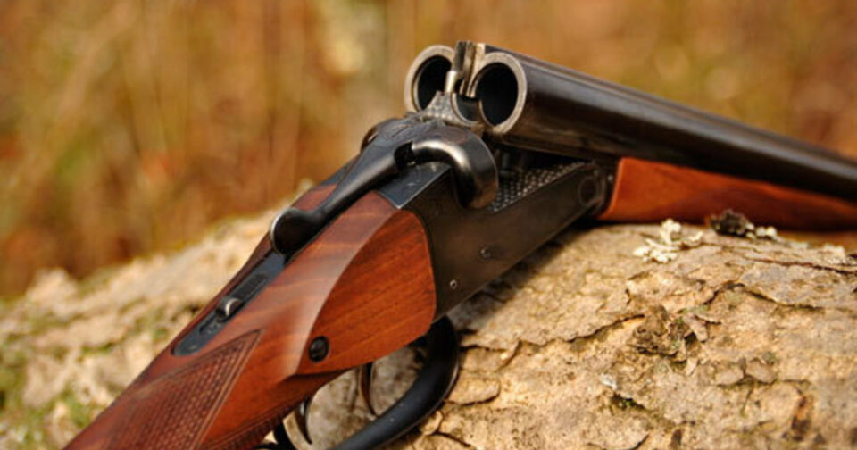 В Намском районе Якутии подростку незаконно продали охотничье ружье 
