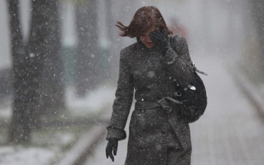 Мокрый снег и сильный ветер ожидается в южной Якутии