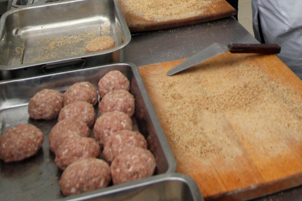 В Якутске в мясных продуктах ООО «Буджак-пром» нашли кишечную палочку