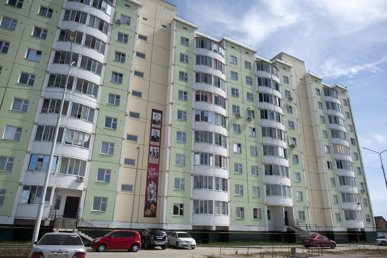 «Сахатранснефтегаз» улучшил жилищные условия для семьи из Якутска