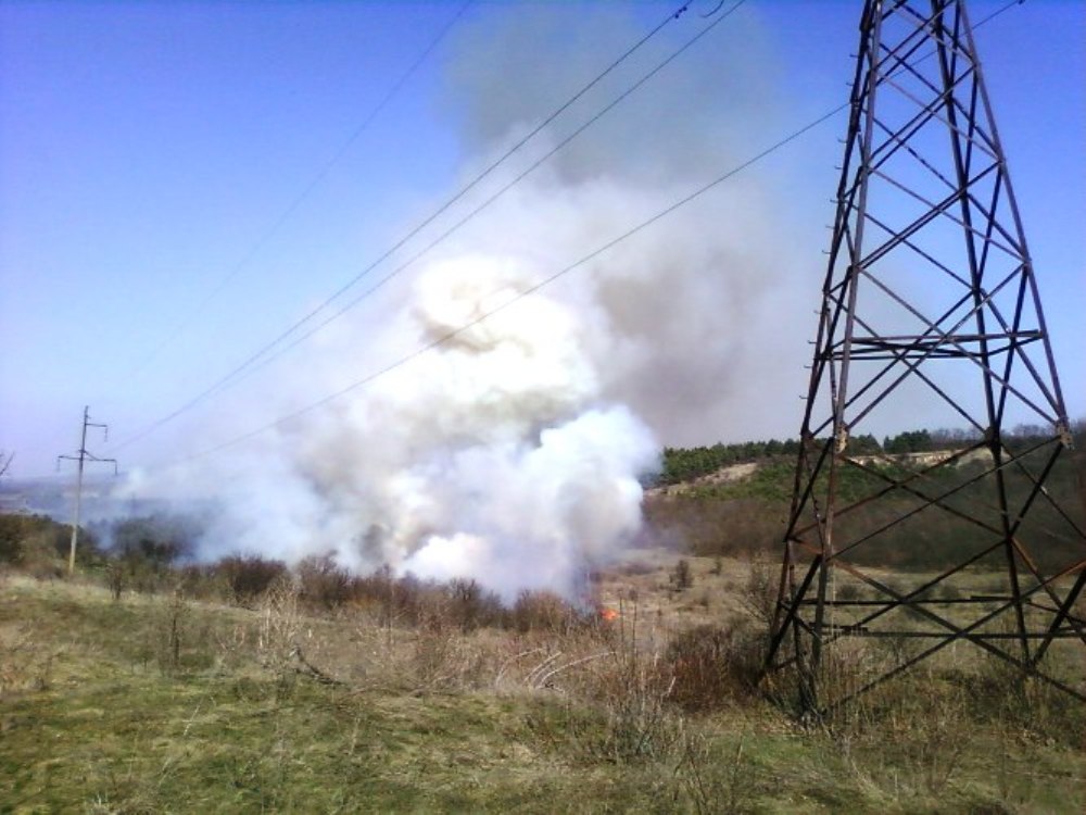В вилюйской группе районов Якутии энергетики ввели в работу ЛЭП, повреждённую природным пожаром