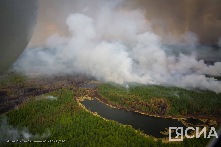 Якутии дополнительно будут выделены 350 млн руб. из резервного фонда на тушение лесных пожаров