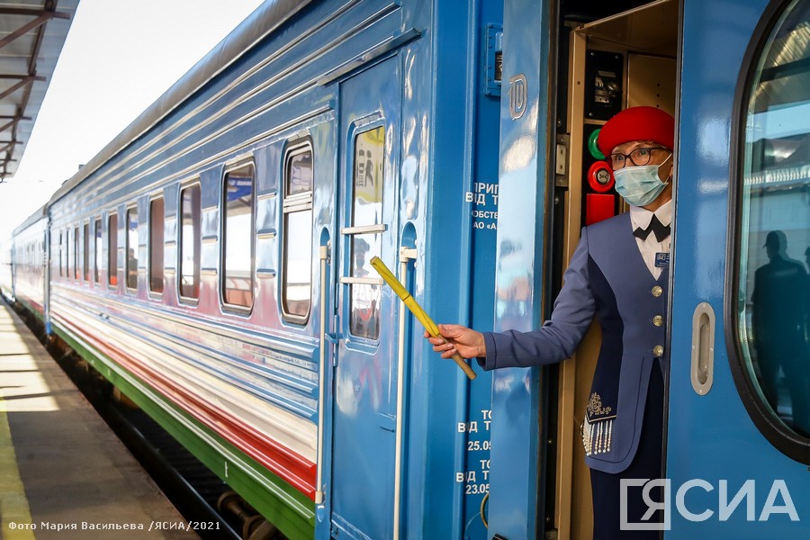С Нижнего Бестяха отправился первый поезд до Тынды и Владивостока