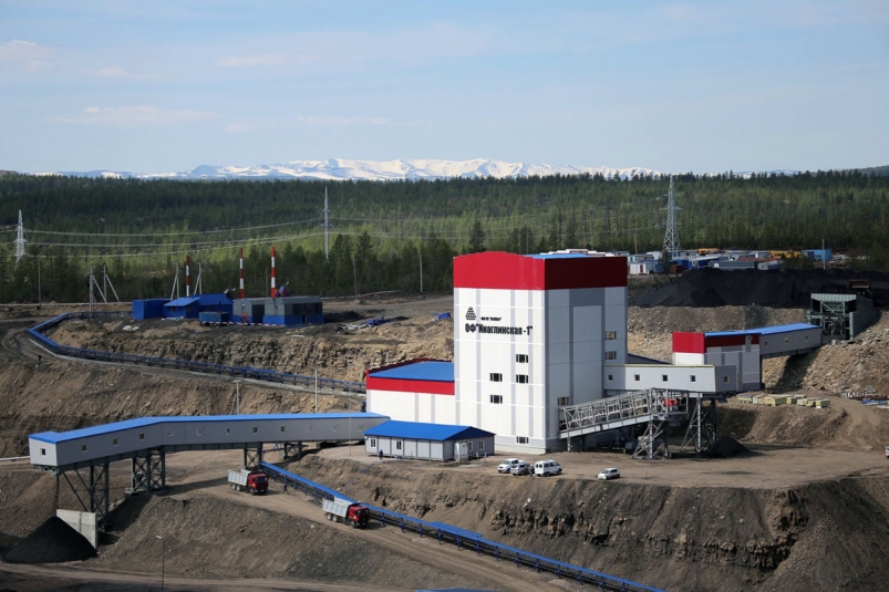 В Южной Якутии построят железнодорожную станцию для отгрузки угля Инаглинского ГОКа