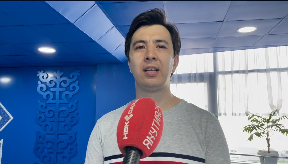 Роман Ганжуров