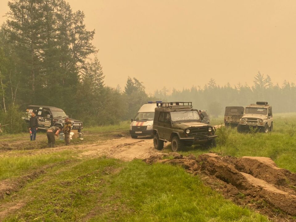 ВИДЕОФАКТ. Как тушат лесные пожары в Якутии